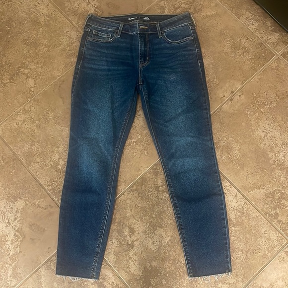 Old Navy Denim - Old Navy raw hem rockstar skinny jeans